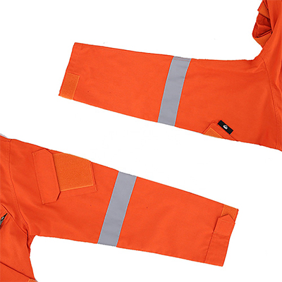 Reflektierendes Material für flammhemmende Kleidung