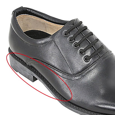Offiziersschuhe Handwerkskunst von Goodyear