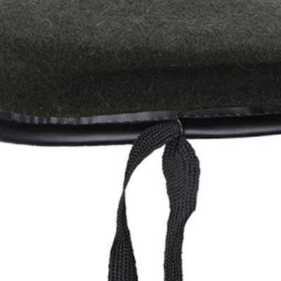 Verstellbares System für militärische Baskenmützen