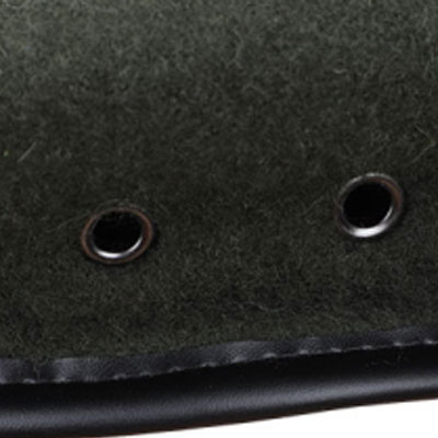 Militärische Baskenmütze aus Metall