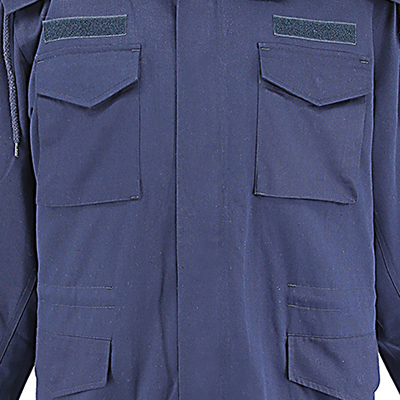 Kampfjacke mit mehreren Taschen