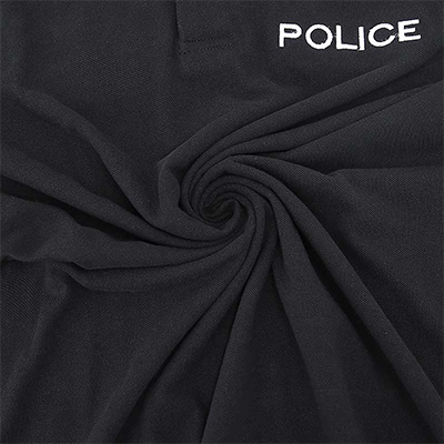 Schwarze maßgeschneiderte Polizei-Poloshirts. Strapazierfähige und atmungsaktive Stoffe